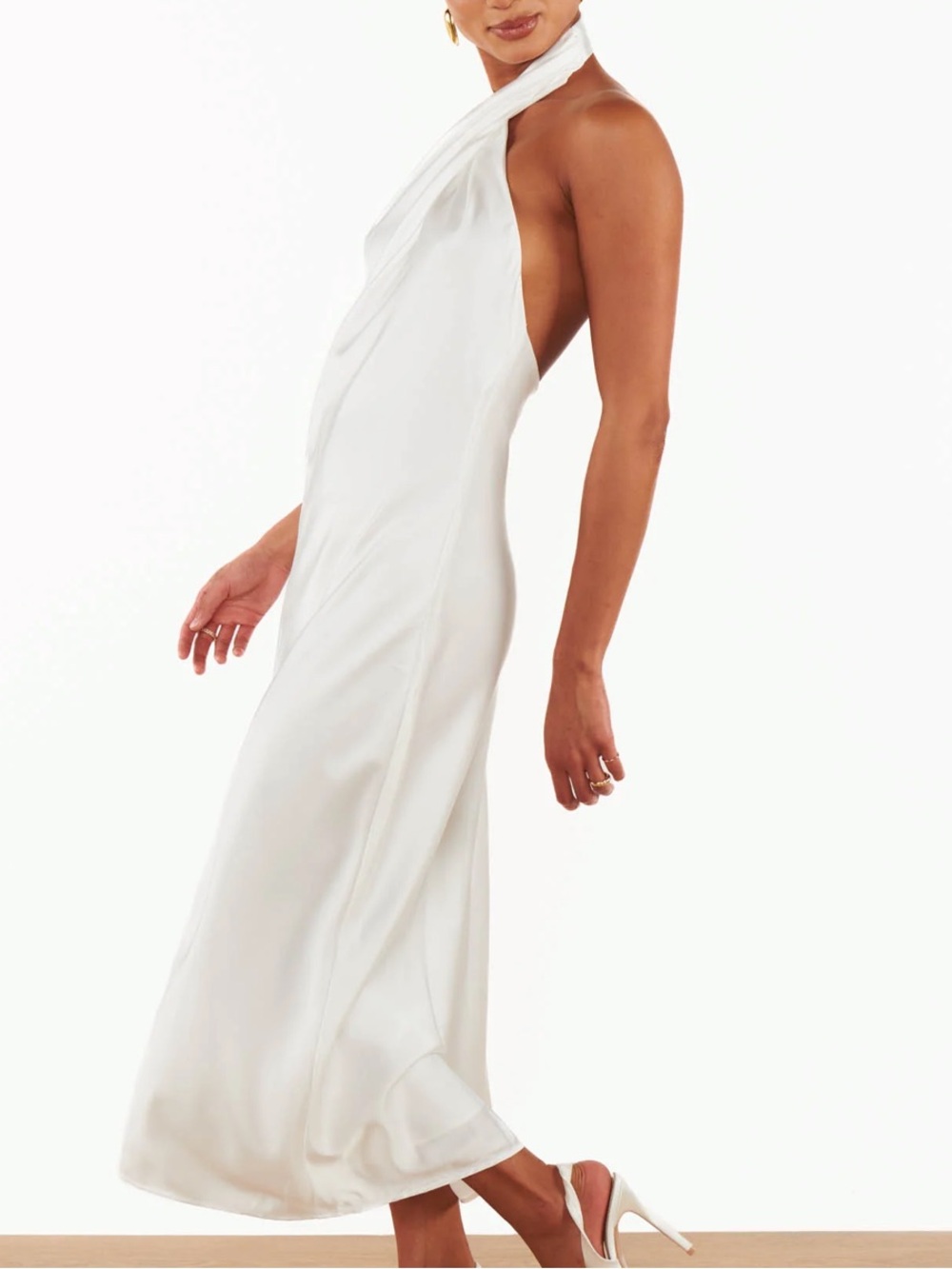 Show me your Mumu Jasmine Halter Midi Dress - Picture 2 of 6